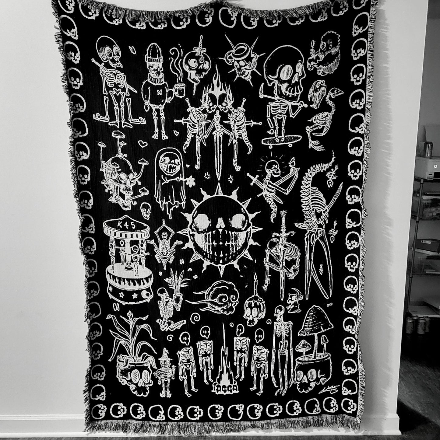 Mega Skeleton Flash Woven Blanket
