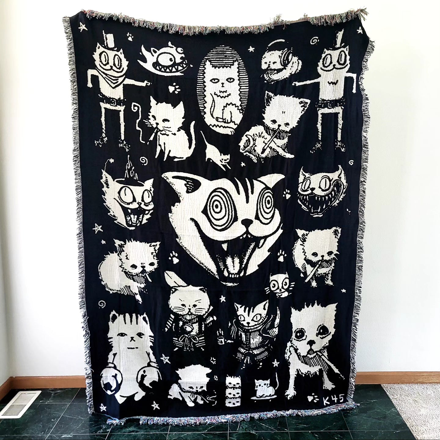 MEGA Cat Flash Blanket